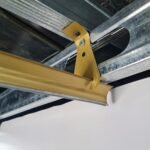 Soporte De Metal Triangular - Image 2